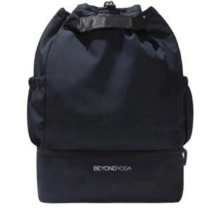 NWT Beyond Yoga backpack/bag